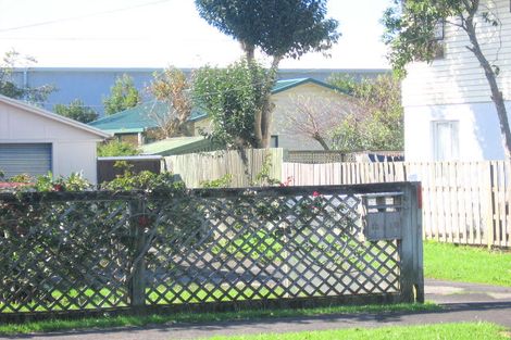 Photo of property in 11a Garelja Road, Henderson, Auckland, 0612