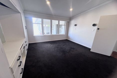 Photo of property in 8 Onepoto Road, Hauraki, Auckland, 0622