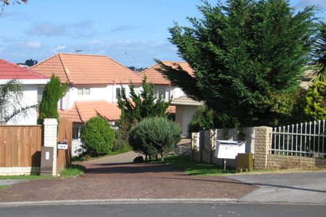 Photo of property in 2/20 Belgate Place, Somerville, Auckland, 2014
