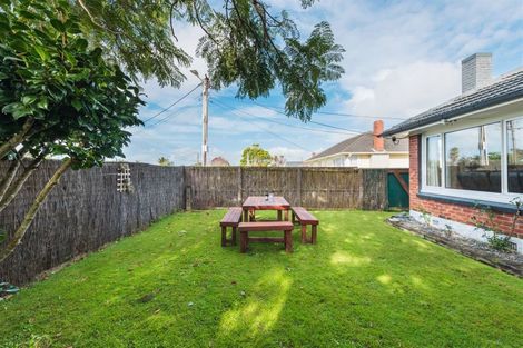 Photo of property in 638 Te Atatu Road, Te Atatu Peninsula, Auckland, 0610