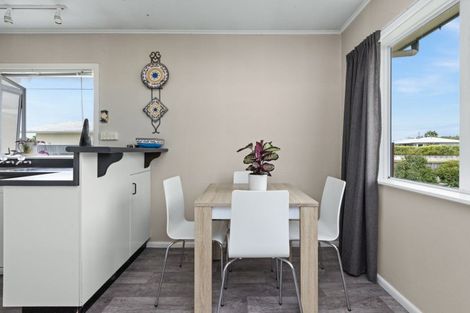 Photo of property in 14 Kauri Street, Taradale, Napier, 4112