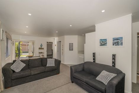 Photo of property in 2 Mayfair Close, Whitianga, 3510