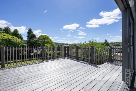 Photo of property in 19 Maude Street, Riverhead, 0820