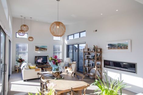 Photo of property in 17 Mountain View Drive, Wanaka, 9382