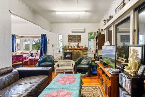 Photo of property in 33 Whakapirau Road, Wellsford, 0974