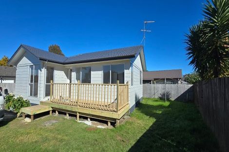 Photo of property in 21 Benton Place, Manurewa, Auckland, 2102