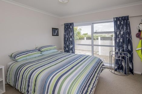 Photo of property in 2 Glen Street, Levin, 5510