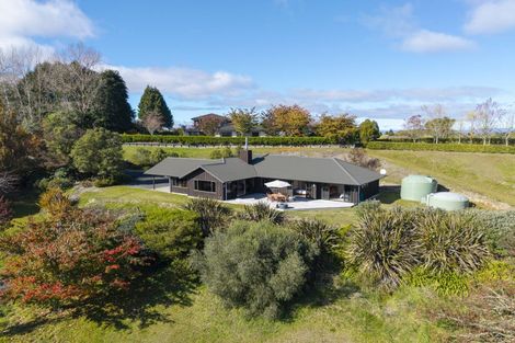 Photo of property in 11 Dalmore Way, Acacia Bay, Taupo, 3385