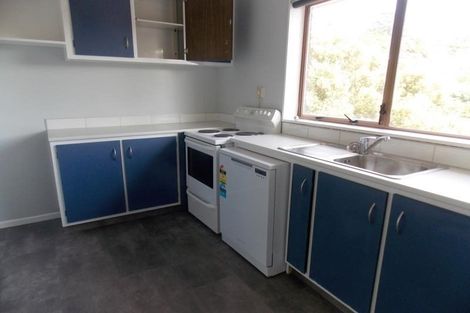 Photo of property in 1a Southern Cross Crescent, Island Bay, Wellington, 6023