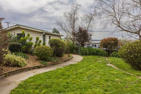 Photo of property in 5 Saint Marys Road, Waipukurau, 4200
