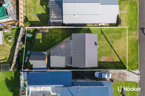 Photo of property in 12 Marine Avenue, Waihi Beach, 3611