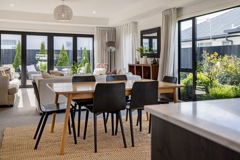 Photo of property in 99 Aviemore Drive, Marshland, Christchurch, 8083