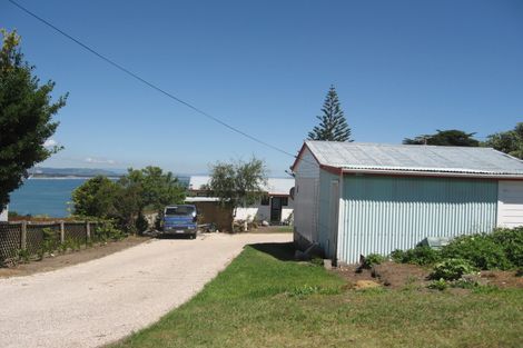Photo of property in 118 Town Point Road, Maketu, 3189