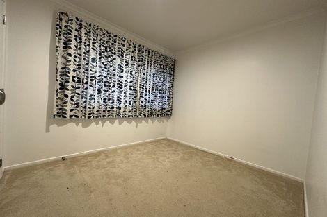 Photo of property in 42 Hilling Street, Titirangi, Auckland, 0604