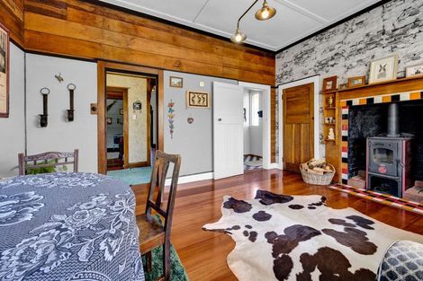 Photo of property in 21 Egmont Street, Patea, 4520