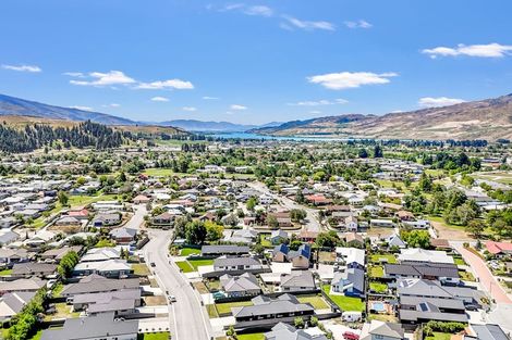 Photo of property in 15 Hosking Drive, Cromwell, 9310