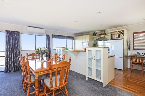 Photo of property in 83 Churchill Drive, Taradale, Napier, 4112