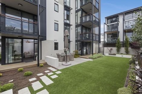 Photo of property in 50 Kilmore Street, Christchurch Central, Christchurch, 8013