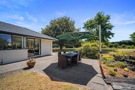 Photo of property in 230 Taupaki Road, Taupaki, Henderson, 0782