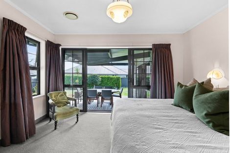 Photo of property in 128 Brookvale Road, Havelock North, 4130