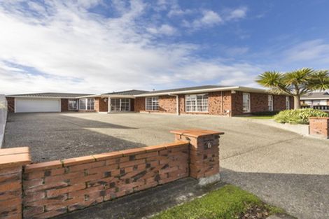Photo of property in 6 Grange Place, Milson, Palmerston North, 4414