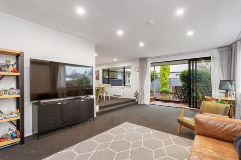 Photo of property in 6 Bannister Place, Ilam, Christchurch, 8053