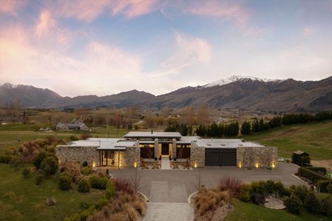 Photo of property in 6 Bloxham Lane, Lake Hayes, Queenstown, 9371