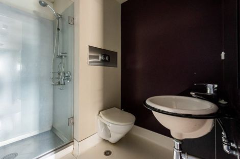 Photo of property in St Pauls Apartments, 102/43u Mulgrave Street, Thorndon, Wellington, 6011