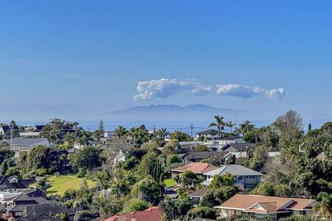 Photo of property in 83b Bayside Drive, Browns Bay, Auckland, 0630