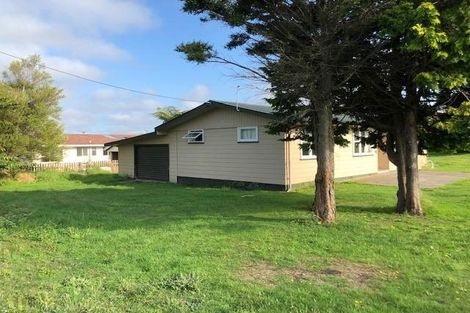 Photo of property in 15 Suther Street, Waverley, 4510