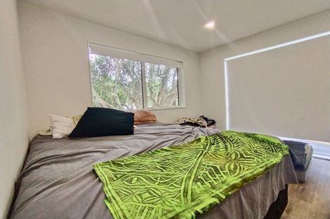Photo of property in 45 Atkinson Road, Titirangi, Auckland, 0604