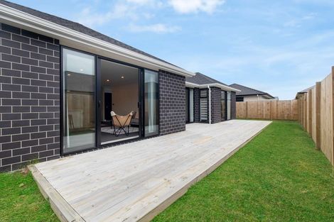 Photo of property in 26 Rose Leigh Drive, Cambridge, 3434