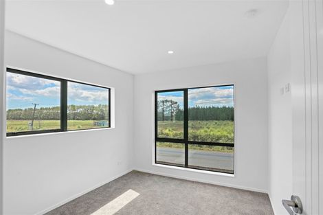 Photo of property in 20a Survila Street, Takanini, 2110
