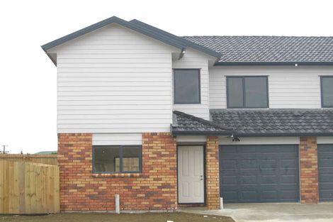 Photo of property in 8d Charlenne Close, Ranui, Auckland, 0612