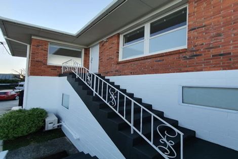 Photo of property in 1/342 Lake Road, Hauraki, Auckland, 0622