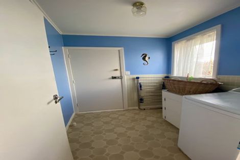 Photo of property in 16 Stephen Street, Trentham, Upper Hutt, 5018