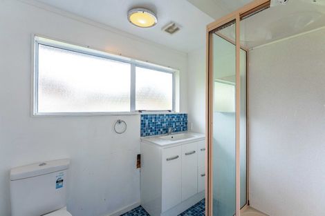 Photo of property in 27 Ruru Street, Waikanae, 5036