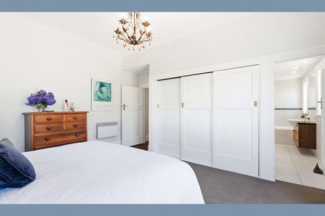 Photo of property in 15 Lucknow Terrace, Khandallah, Wellington, 6035
