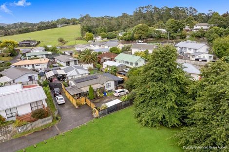 Photo of property in 1/32 Starforth Place, Henderson, Auckland, 0612