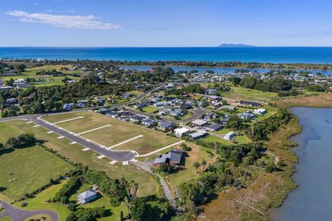Photo of property in 87 Athenree Road, Athenree, Katikati, 3177