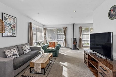 Photo of property in 20 Oriana Crescent, Hornby, Christchurch, 8042