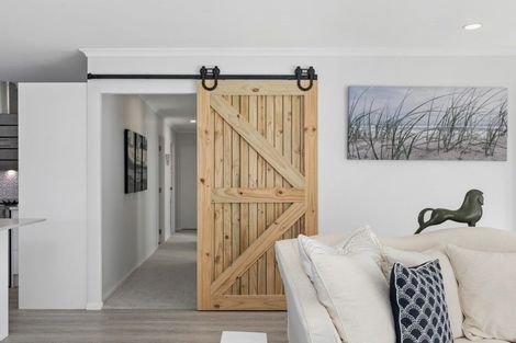 Photo of property in 21 Balmacewen Place, Mount Maunganui, 3116