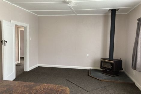 Photo of property in 161 Tiro Tiro Road, Levin, 5510