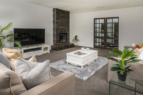 Photo of property in 1030 Peak Road, Helensville, 0875