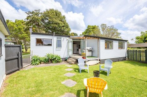 Photo of property in 25 Cross Street, Raglan, 3225