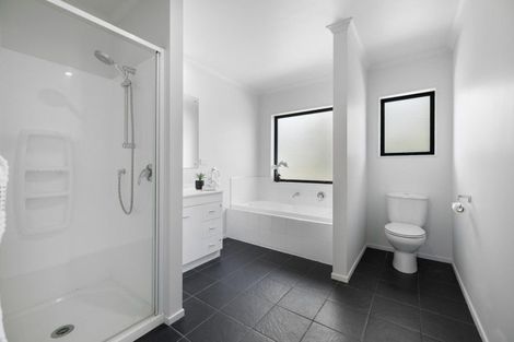 Photo of property in 19 Haddow's Place, Lake Hayes, Queenstown, 9304