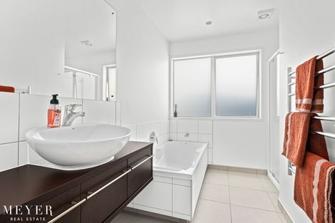 Photo of property in 229 Mahurangi East Road, Snells Beach, 0920