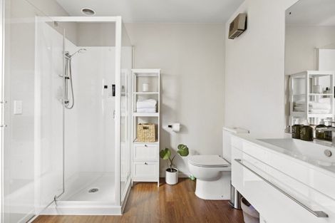 Photo of property in 14 Mount Burke Street, Wanaka, 9305