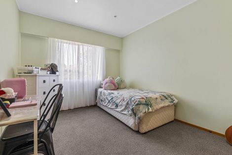 Photo of property in 18 Mccarthy Street, Hawera, 4610