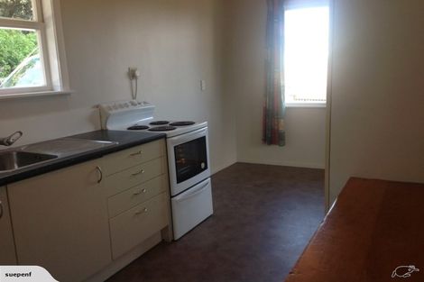 Photo of property in 5 Karewa Street, Castlecliff, Whanganui, 4501